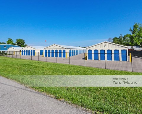 Storage Units for Rent available at 8511 Commerce Park Drive, Sellersburg, IN 47172