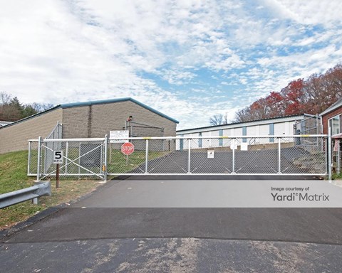Storage Units for Rent available at 9987 Old Perry Hwy, Wexford, PA 15090