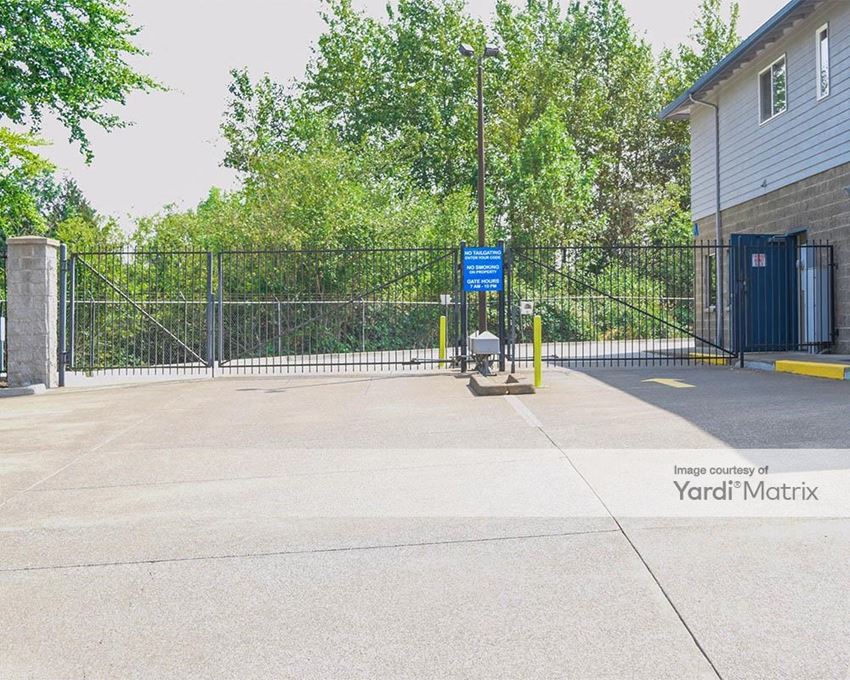 Crystal Lake Public Storage 100 SE Crystal Lake Drive, Corvallis