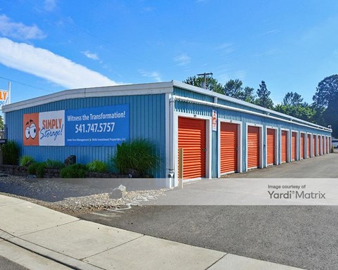 Storage Units for Rent available at 4445 Franklin Blvd, Eugene, OR 97403