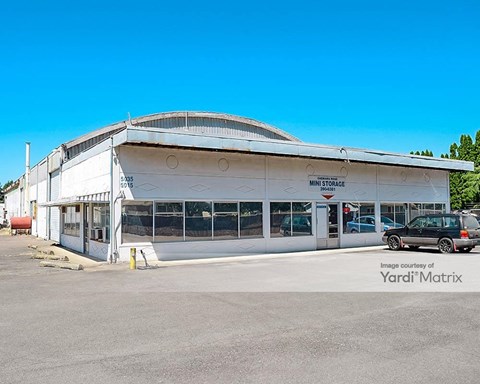 Storage Units for Rent available at 5015 Windsor Island Road, Keizer, OR 97303