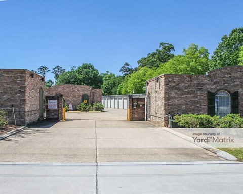 Storage Units for Rent available at 2390 U.S. Hwy 190, Mandeville, LA 70488