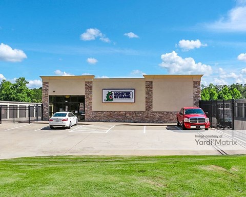 Storage Units for Rent available at 5550 Miller Road, Columbus, GA 31909