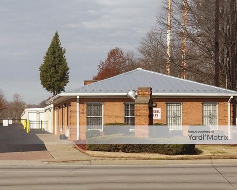 Storage Units for Rent available at 4100 Cane Run Road, Louisville, KY 40216