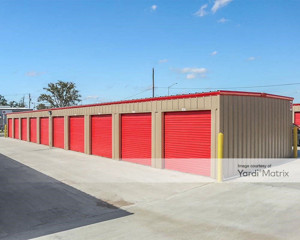 Lone Star Storage Center New Braunfels 10 Photos Self Storage Facility 3674 Loop 337 New Braunfels Tx 78130