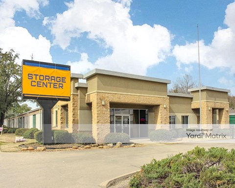 Storage Units for Rent available at 4455 Harding Blvd, Baton Rouge, LA 70807