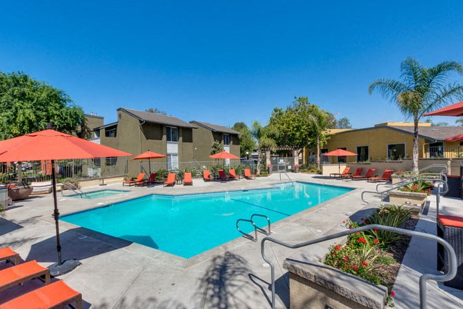 the swimming pool at the apartments for rent