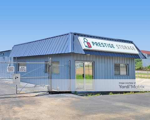 Storage Units for Rent available at 5850 North State Street, Jackson, MS 39206