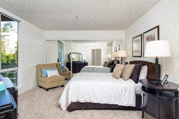 7200 Franklin Ave Studio-2 Beds Apartment for Rent - Photo Gallery 5