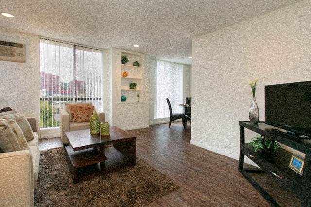 Studio apartment at Villa Francisca in West Hollywood, CA