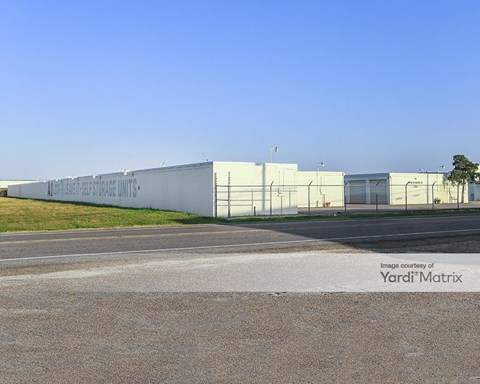 Storage Units for Rent available at 1123 Macarthur Avenue, Harvey, LA 70058