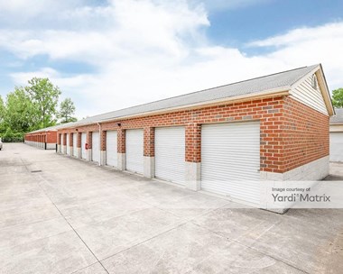 Storage Units for Rent available at 5302 Evergreen Pkwy, Sheffield Village, OH 44054 Photo Gallery 1
