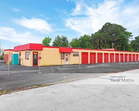 Storage Units for Rent available at 9303 Abercorn Street, Savannah, GA 31406