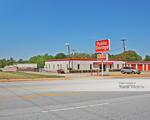 Storage Units for Rent available at 2155 Chesnee Hwy, Spartanburg, SC 29303