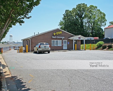 Storage Units for Rent available at 2601 Anderson Road, Greenville, SC 29611