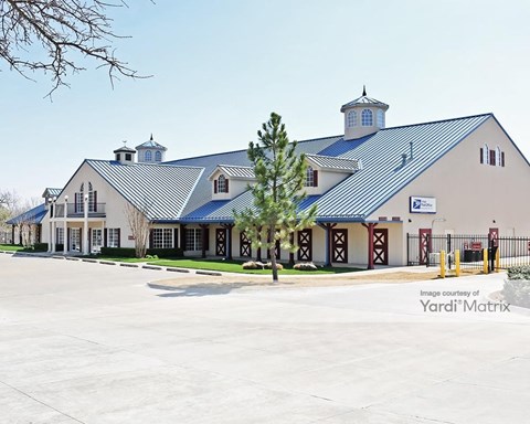 Storage Units for Rent available at 11715 South Lynn Lane Road, Broken Arrow, OK 74013