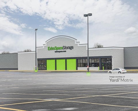 Storage Units for Rent available at 4522 Maplecrest Road, Fort Wayne, IN 46835