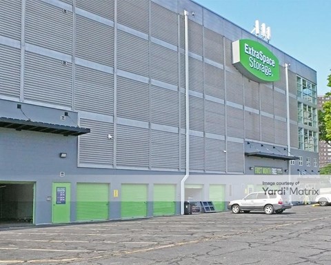 Storage Units for Rent available at 2875 Edson Avenue, Bronx, NY 10469