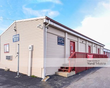 Storage Units for Rent available at 390 Crossfield Drive, Versailles, KY 40383