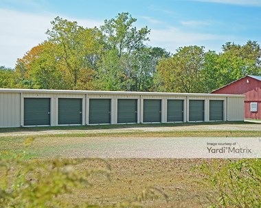 Storage Units for Rent available at 579 Five Mile River Road, Putnam, CT 06260