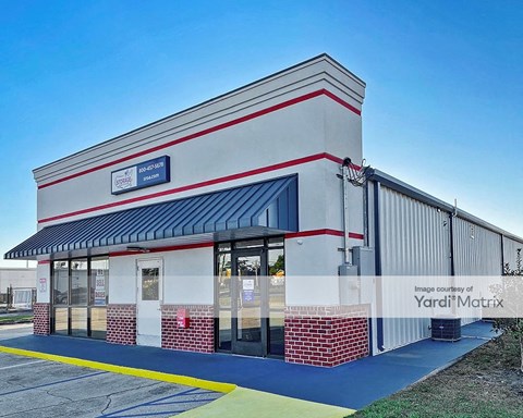 Storage Units for Rent available at 2501 Martin Luther King Jr Blvd, Panama City, FL 32405