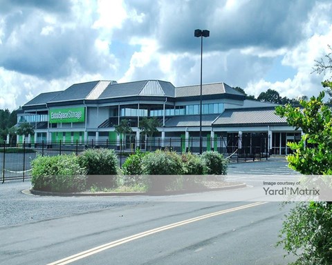 Storage Units for Rent available at 7859 Pine Forest Road, Pensacola, FL 32526