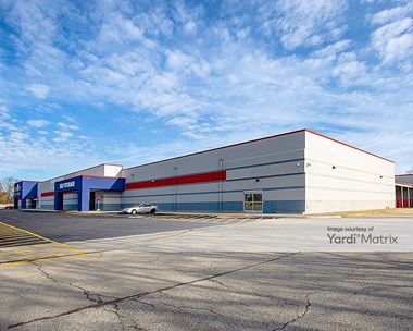 Storage Units for Rent available at 2715 Madison Avenue, Indianapolis, IN 46225 Photo Gallery 1