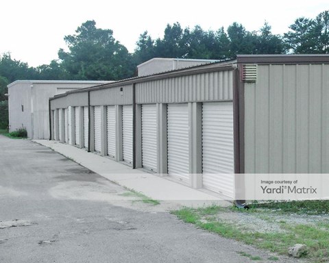 Storage Units for Rent available at 900 Valastics Avenue, Valparaiso, FL 32580
