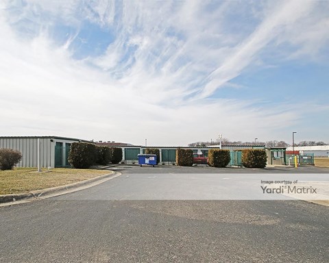 Storage Units for Rent available at 1794 Fields Blvd, Greenfield, IN 46140