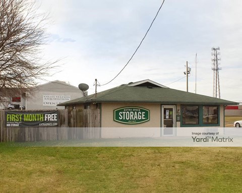 Storage Units for Rent available at 5420 Valley Station Road, Louisville, KY 40272