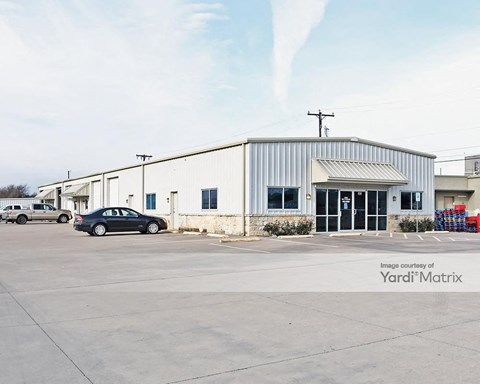 Storage Units for Rent available at 414 North Robinson Drive, Robinson, TX 76706