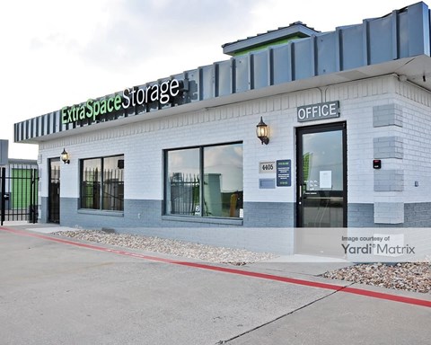 Storage Units for Rent available at 4405 South Fort Hood Street, Killeen, TX 76542