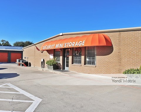 Storage Units for Rent available at 502 Industrial Blvd, Temple, TX 76501