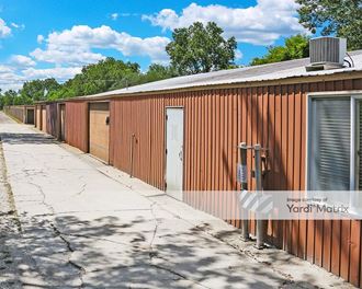 Storage Units for Rent available at 16614 Chandler Road, East Lansing, MI 48823
