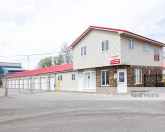 Storage Units for Rent available at 1290 West Dickman Road, Springfield, MI 49037