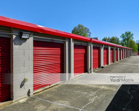 Storage Units for Rent available at 3560 Victory Drive, Columbus, GA 31903