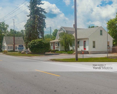 Storage Units for Rent available at 3655 Centennial Road, Sylvania, OH 43560