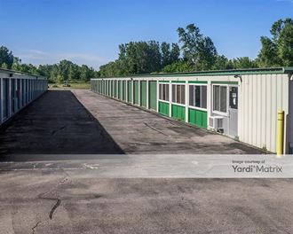 Storage Units for Rent available at 1926 Oakdale Avenue, Oregon, OH 43616