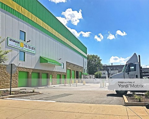 Storage Units for Rent available at 103-39 98Th Street, Ozone Park, NY 11417