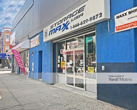 Storage Units for Rent available at 7514 Jamaica Avenue, Woodhaven, NY 11421