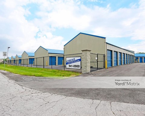 Storage Units for Rent available at 850 Progress Blvd, New Albany, IN 47150