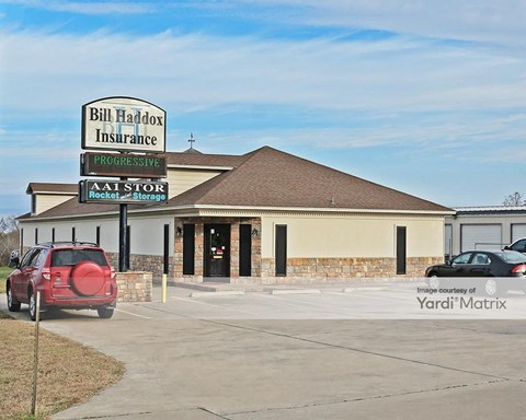Storage Units for Rent available at 100 North Robinson Drive, Robinson, TX 76706