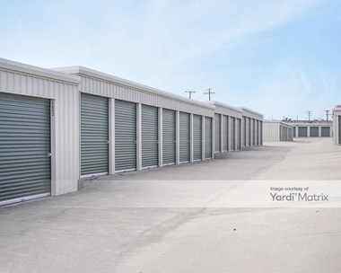 Storage Units for Rent available at 920 Wooded Acres Drive, Waco, TX 76710 Photo Gallery 1
