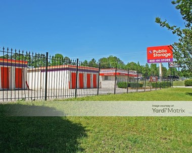 Storage Units for Rent available at 3129 Wade Hampton Blvd, Taylors, SC 29687 Photo Gallery 1