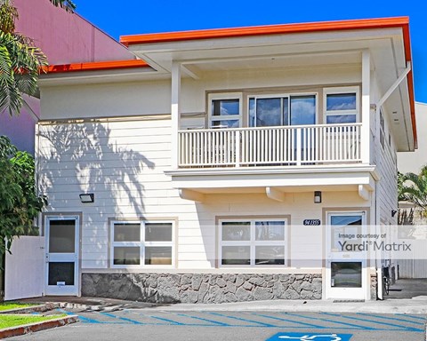 Storage Units for Rent available at 94-1355 Waipio Uka Street, Waipahu, HI 96797