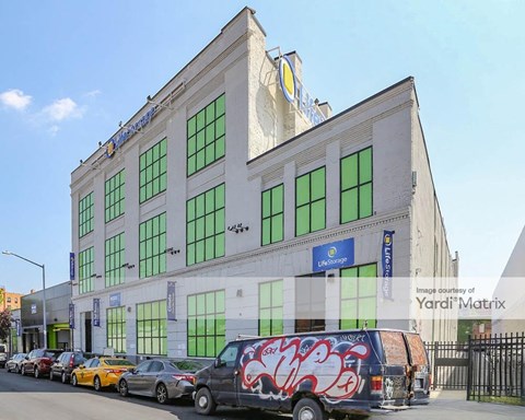 Storage Units for Rent available at 3362 Park Avenue, Bronx, NY 10456