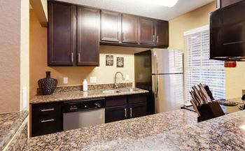 Fully-Equipped Upscale Kitchen
