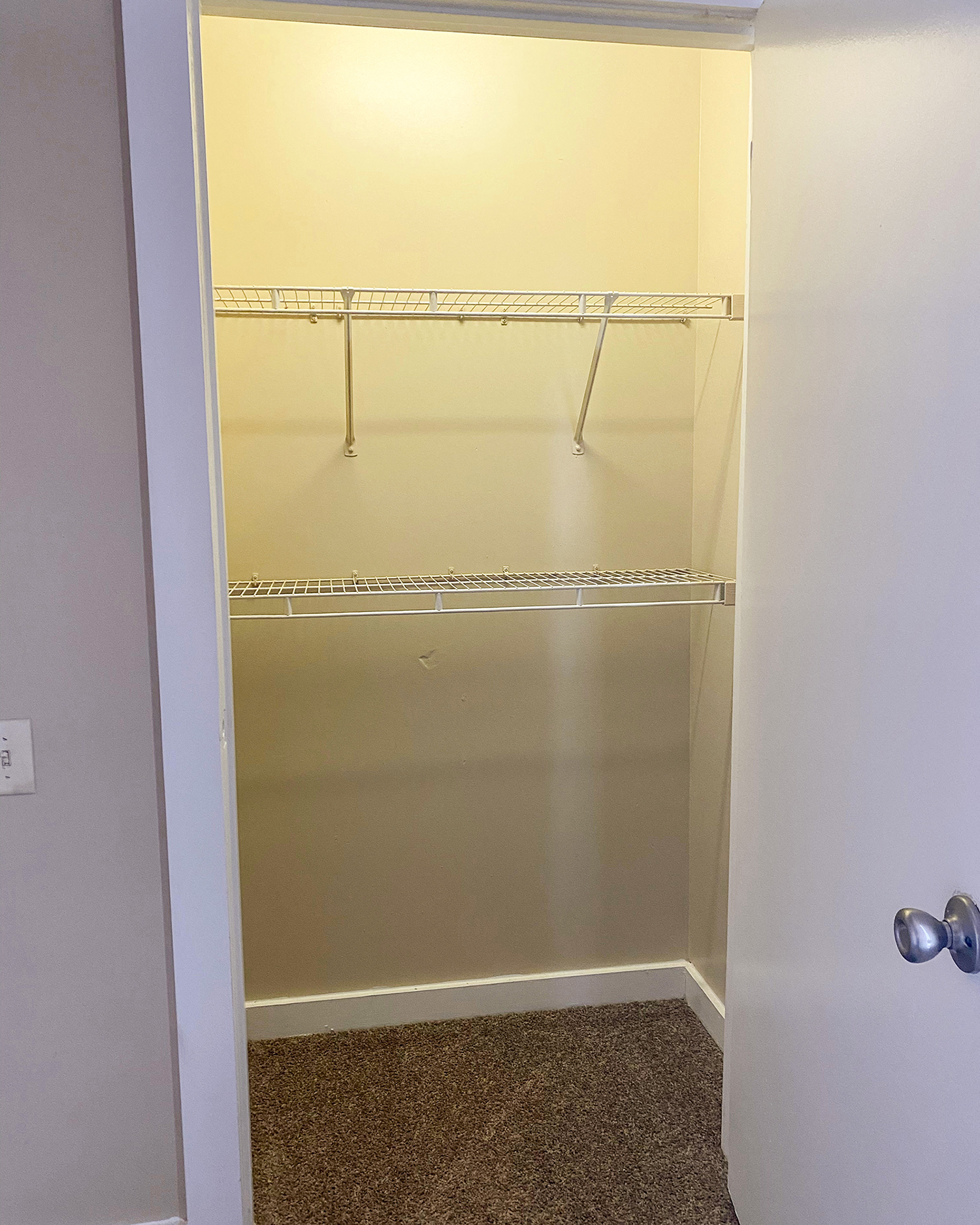 Walk-in closet