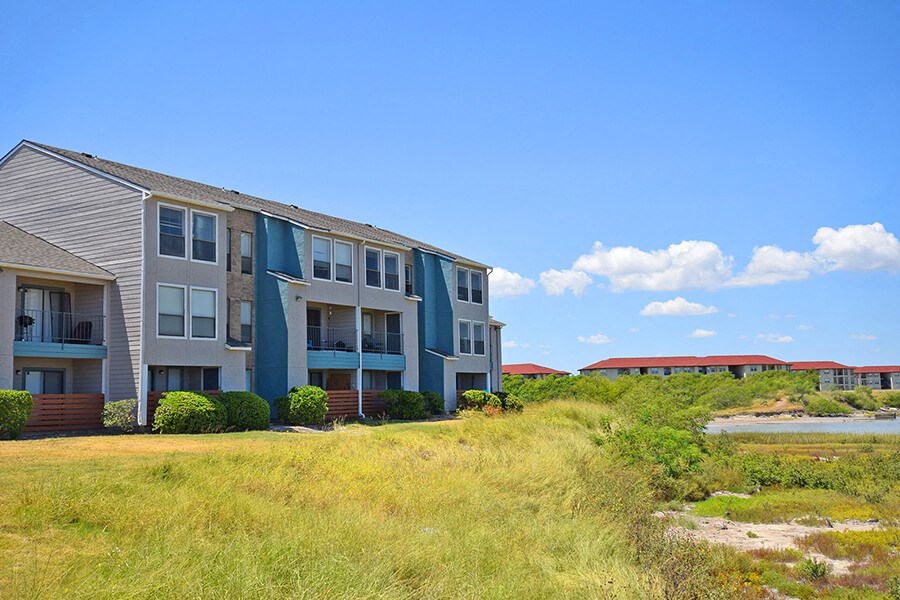Exterior of building at Sugar Tree Apartment Homes, Texas, 78412