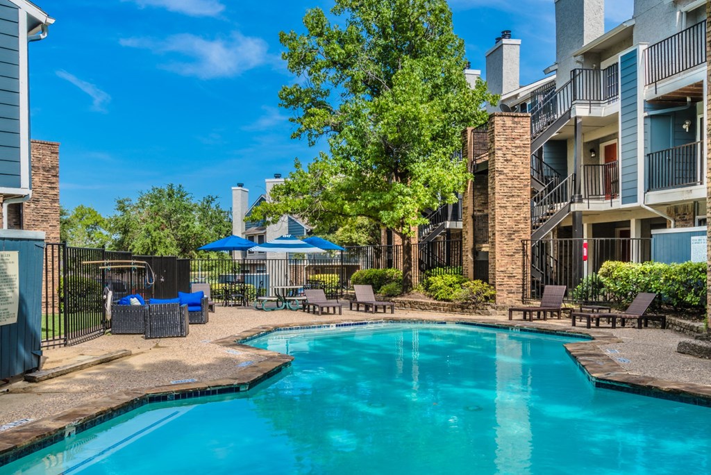 1 Bedroom Apartments in Garland & Mesquite, TX 75043